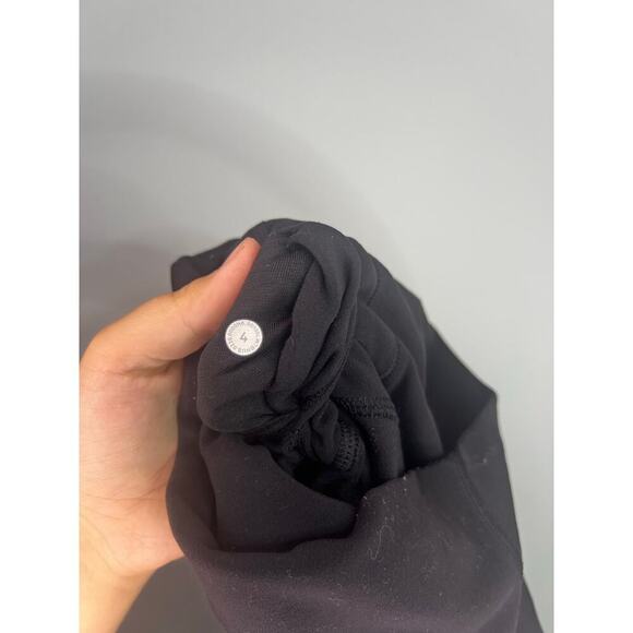 Lululemon Align Super High Rise Short Black Size 4 Biker - Picture 6 of 7